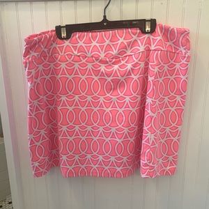 LuLu B skort, Size L, like new, pull-on, two zipper pockets, so sporty & cute!